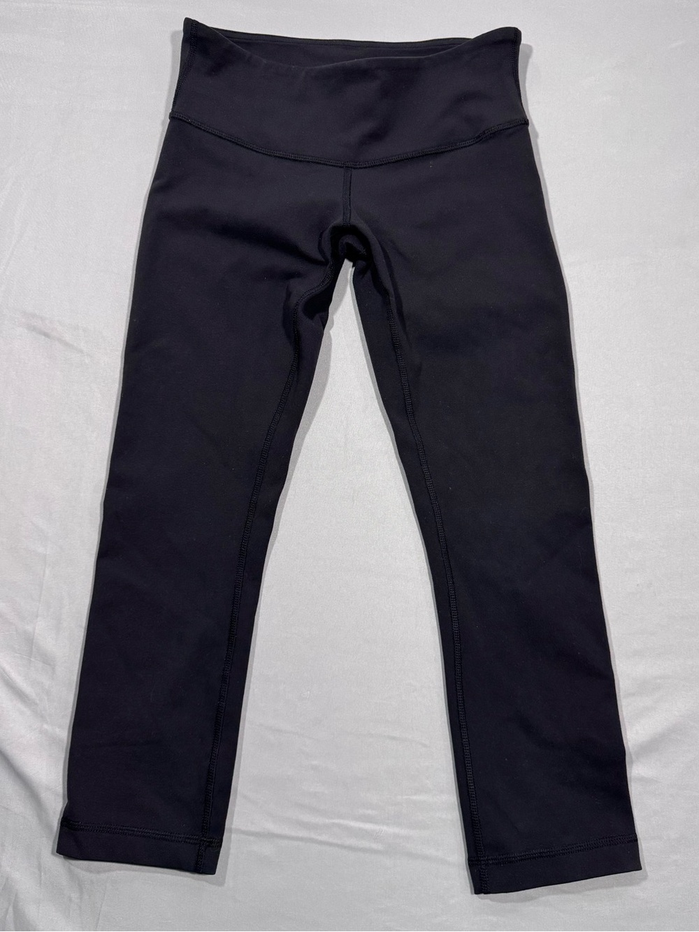 Lululemon Black Crop Leggings 🖤 Size 4